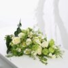 Bestellen Sie einen Trauerstrauß, den Sie hinlegen können (Farbe wie gewünscht) – Floria Blumen Mönchengladbach